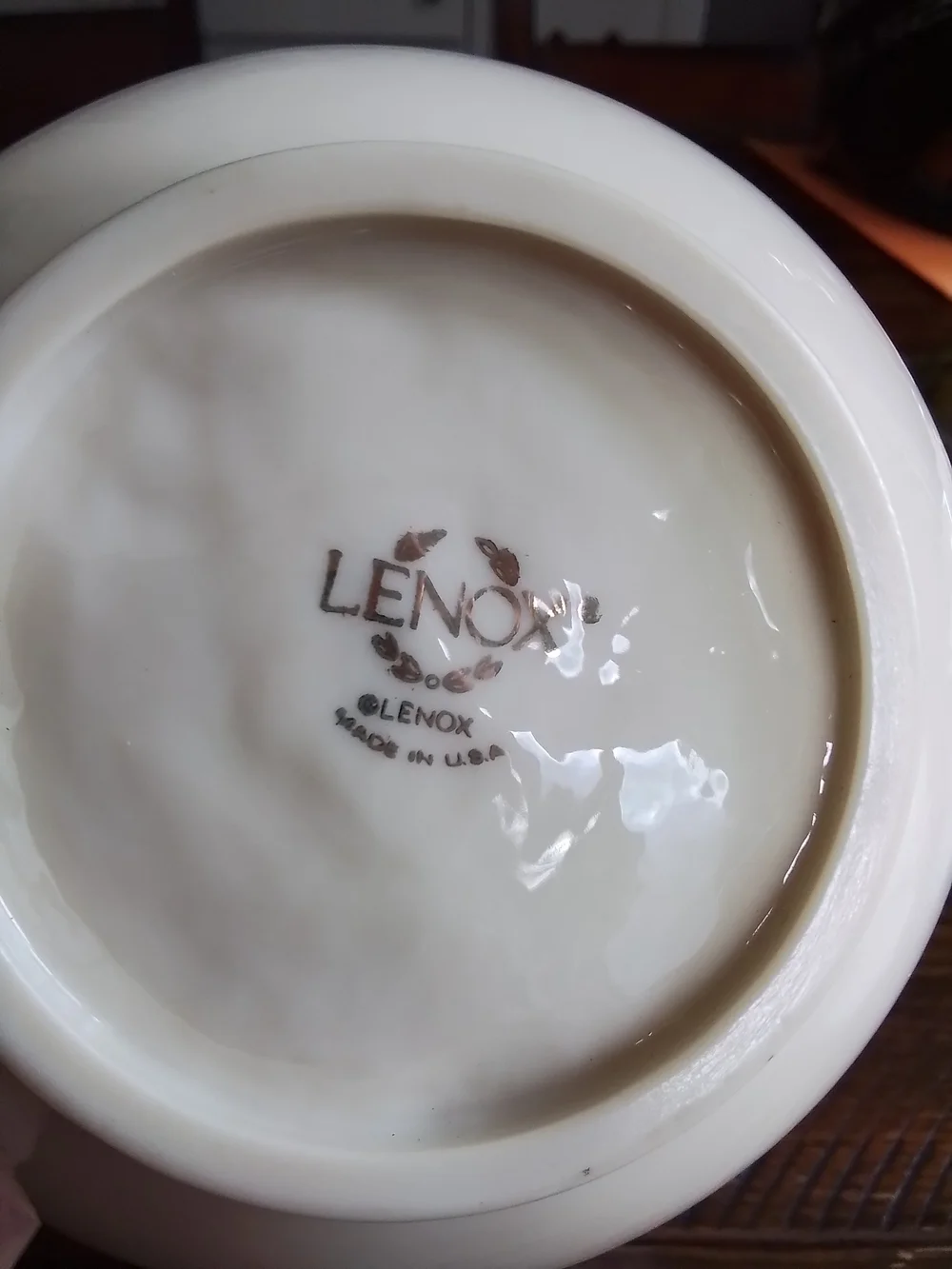 Cream Ceramic Heart Cutout Decorative Bowl with Gold Trim